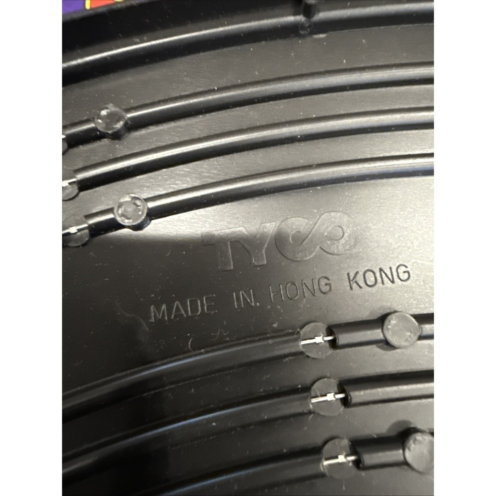 Tyco Command Control Quik-Clik Racing Track # 6433- 9" Radius Curve Pair - Picture 6 of 8